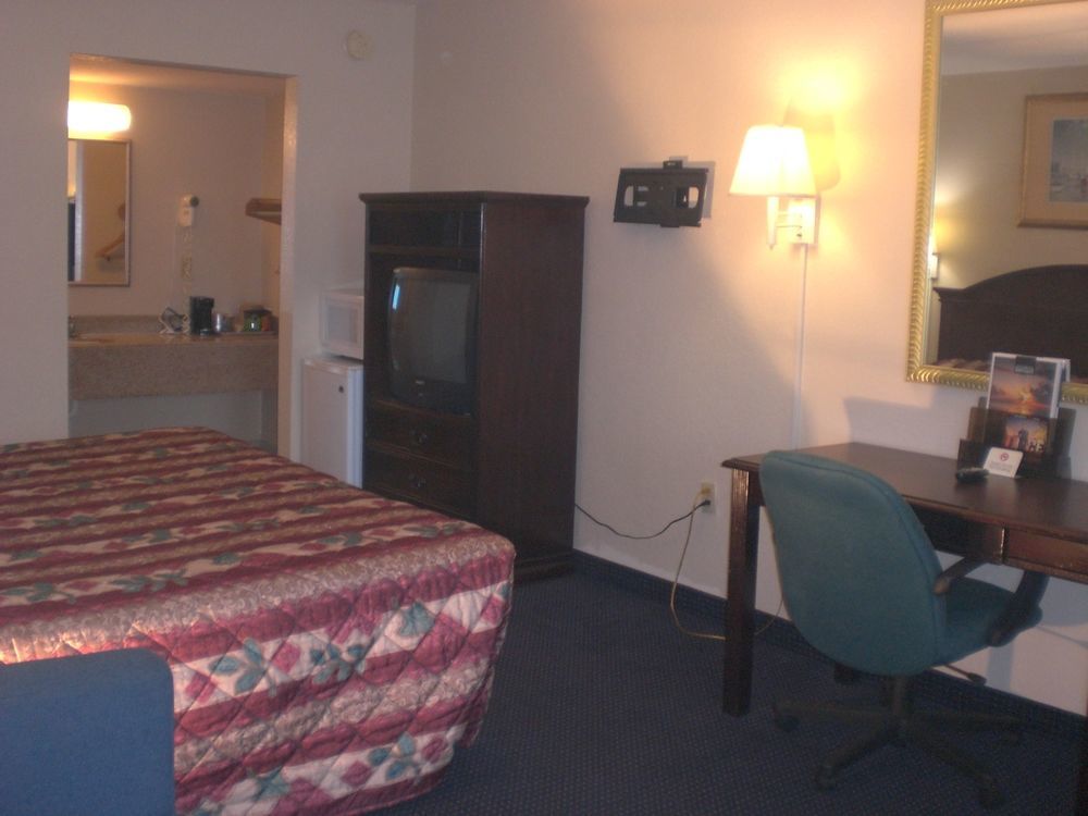 Executive Garden Titusville Hotel Extérieur photo