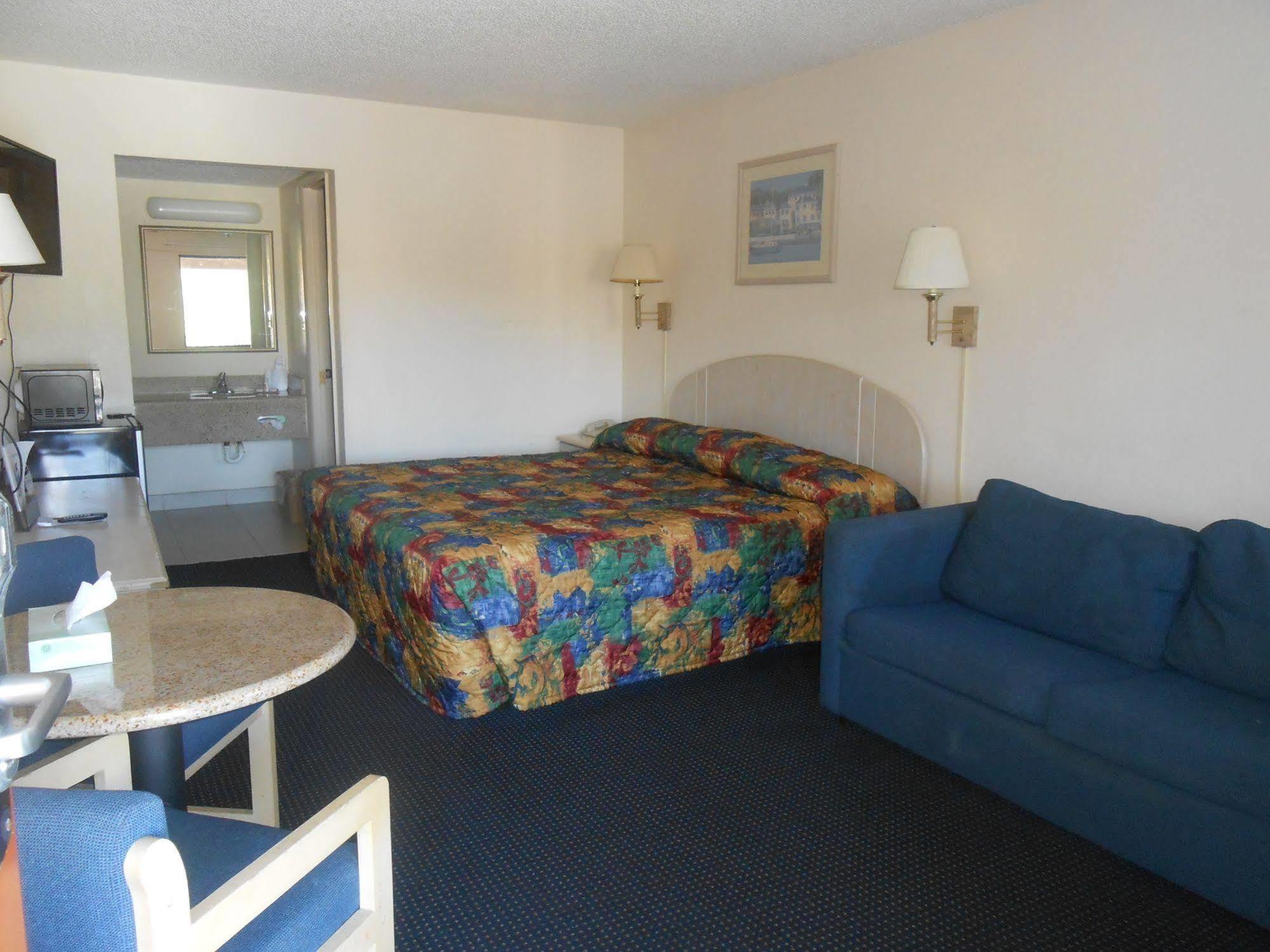 Executive Garden Titusville Hotel Extérieur photo