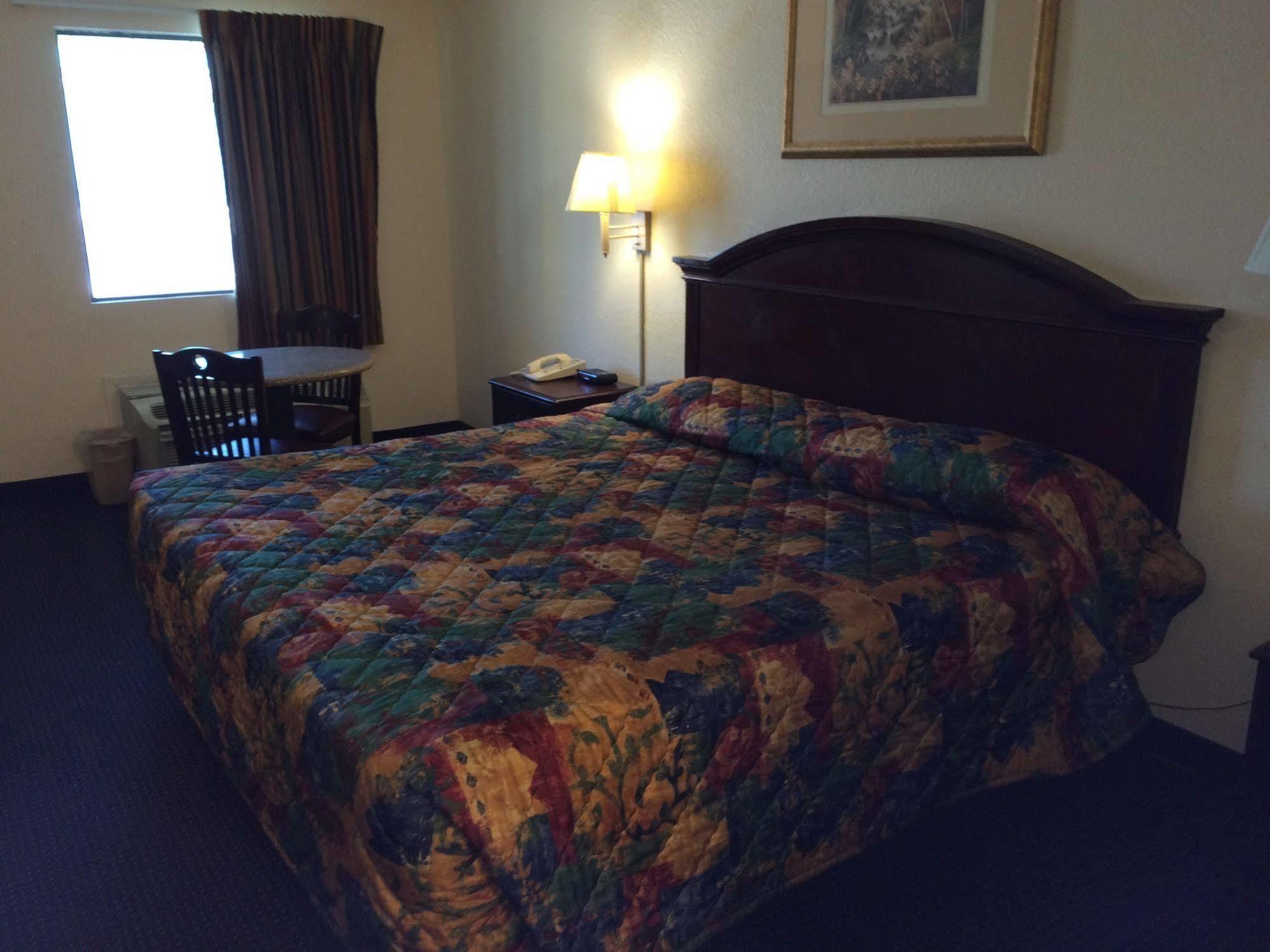 Executive Garden Titusville Hotel Extérieur photo