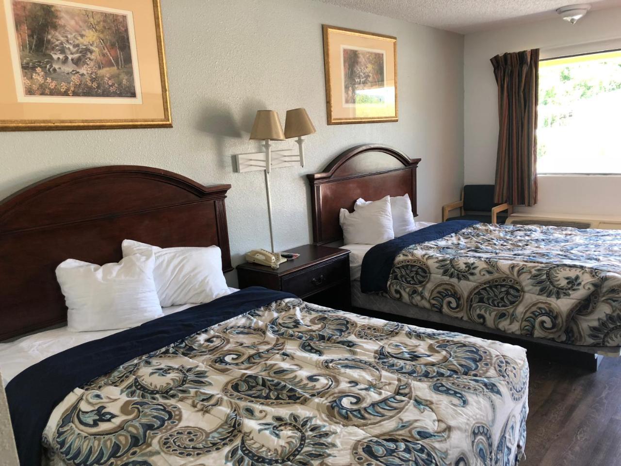 Executive Garden Titusville Hotel Extérieur photo